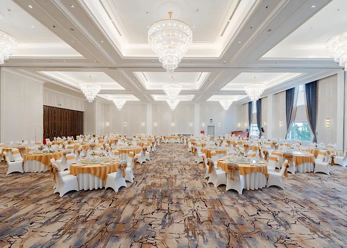 Hotel Royal Ha Long