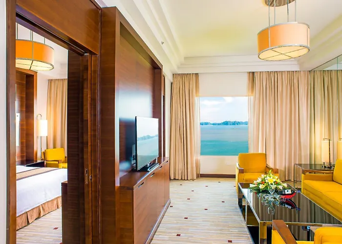 Hotel Royal Ha Long