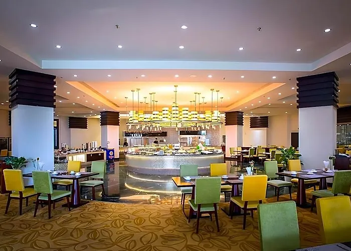 Royal Ha Long