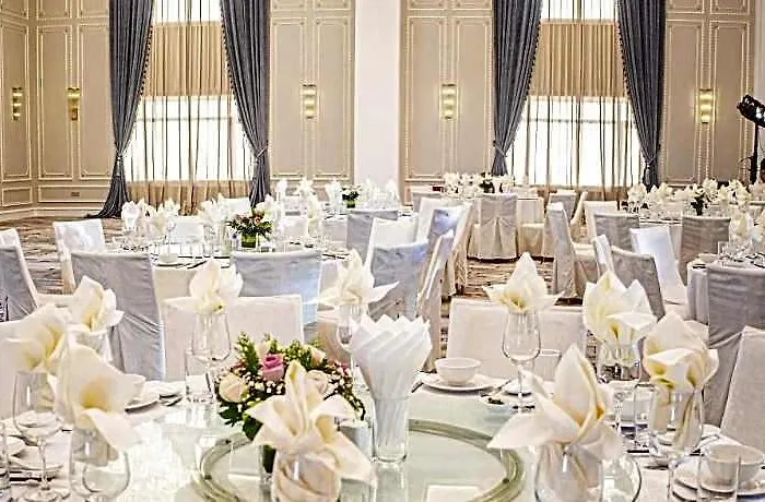 Royal 5*