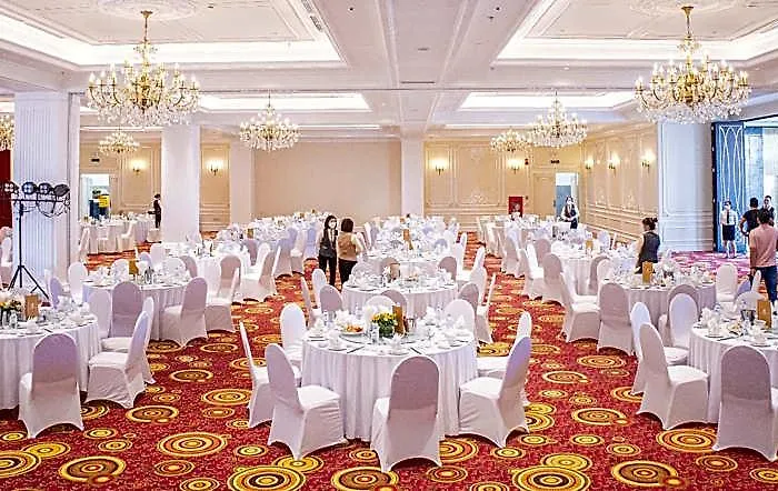 Royal Ha Long