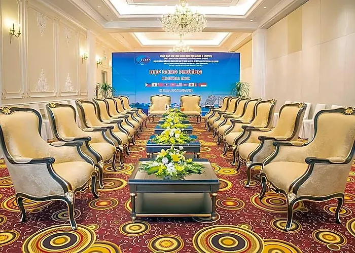 Royal Ha Long
