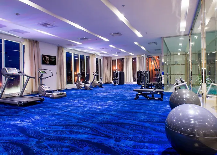 Royal Hotel 5*