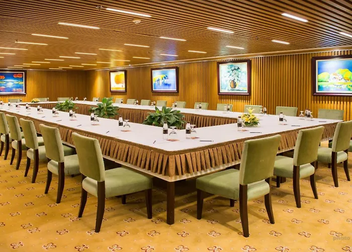 Royal Hotel 5*