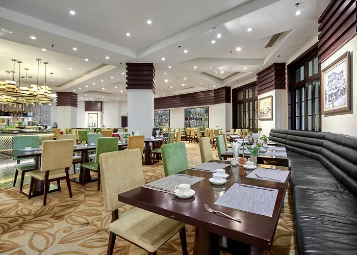 Royal Hotel 5*